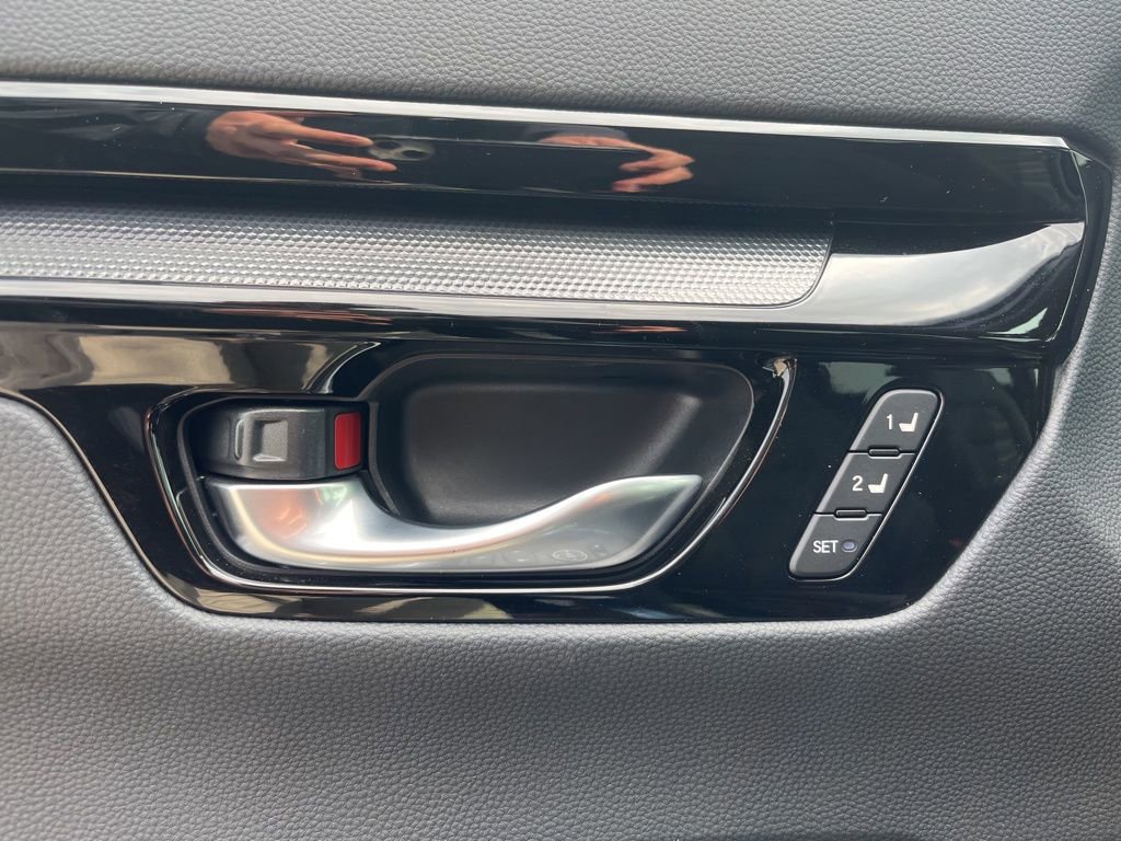 Certified 2024 Honda CR-V Sport Touring image 13