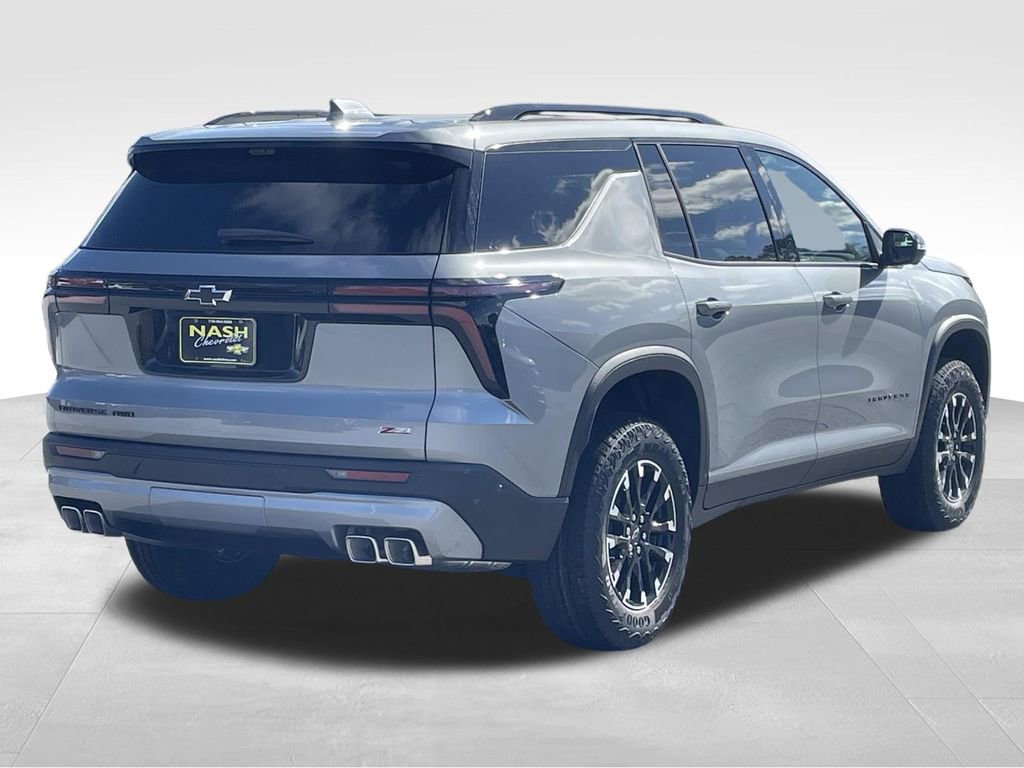 New 2026 Chevrolet Traverse Z71 w/ Driver Confidence Package image 3