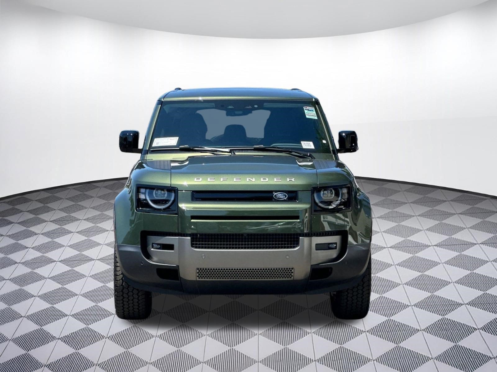 New 2026 Land Rover Defender 110 S AWD/4WD image 4
