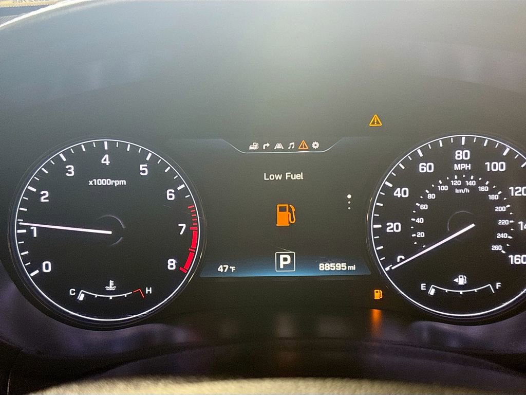 Used 2015 Hyundai Genesis 3.8 image 14