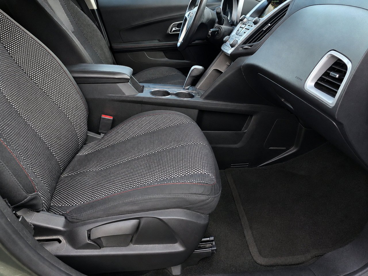 Used 2015 Chevrolet Equinox LT w/ Driver Convenience Package FWD image 40