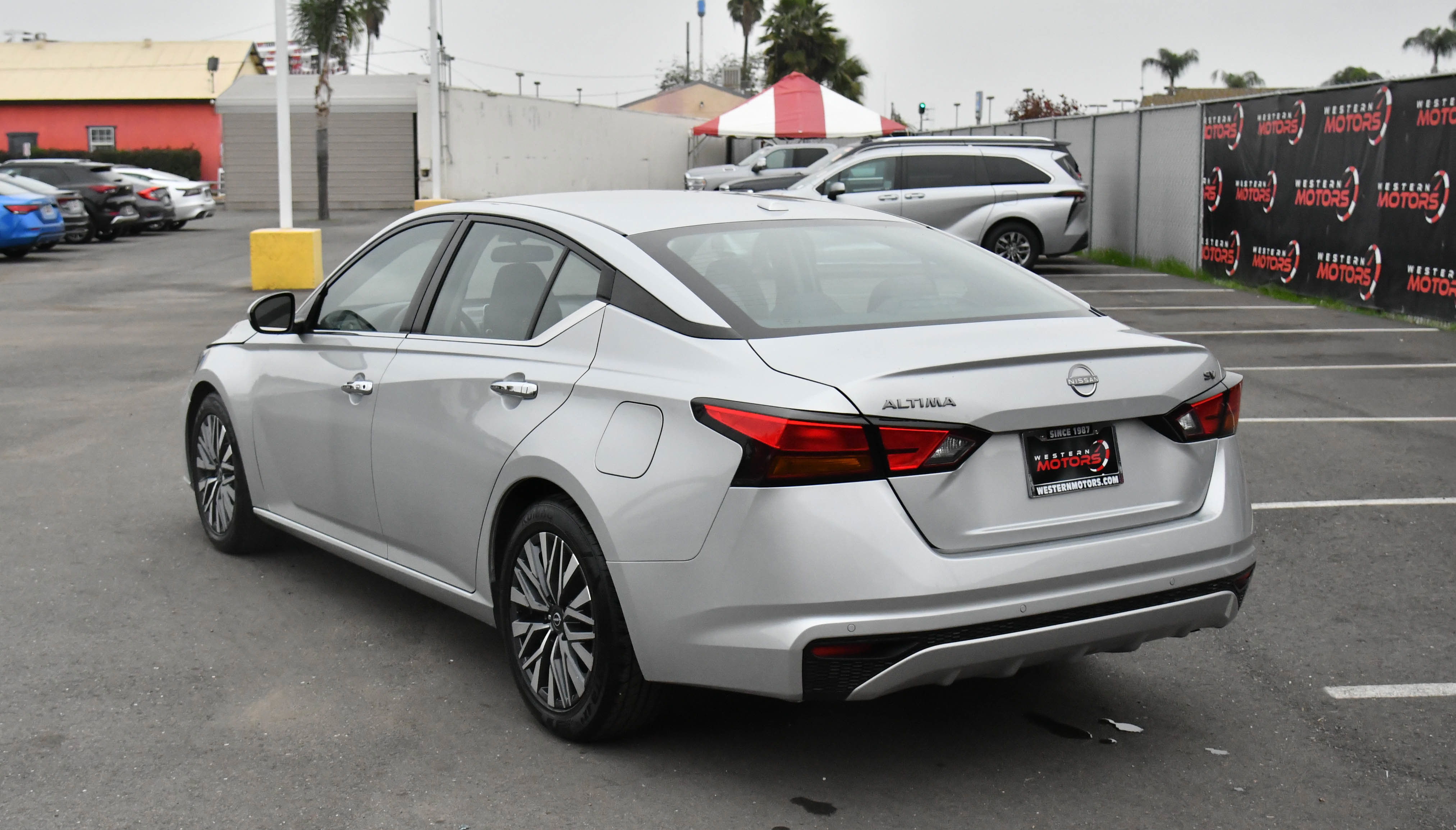 Used 2023 Nissan Altima 2.5 SV image 6