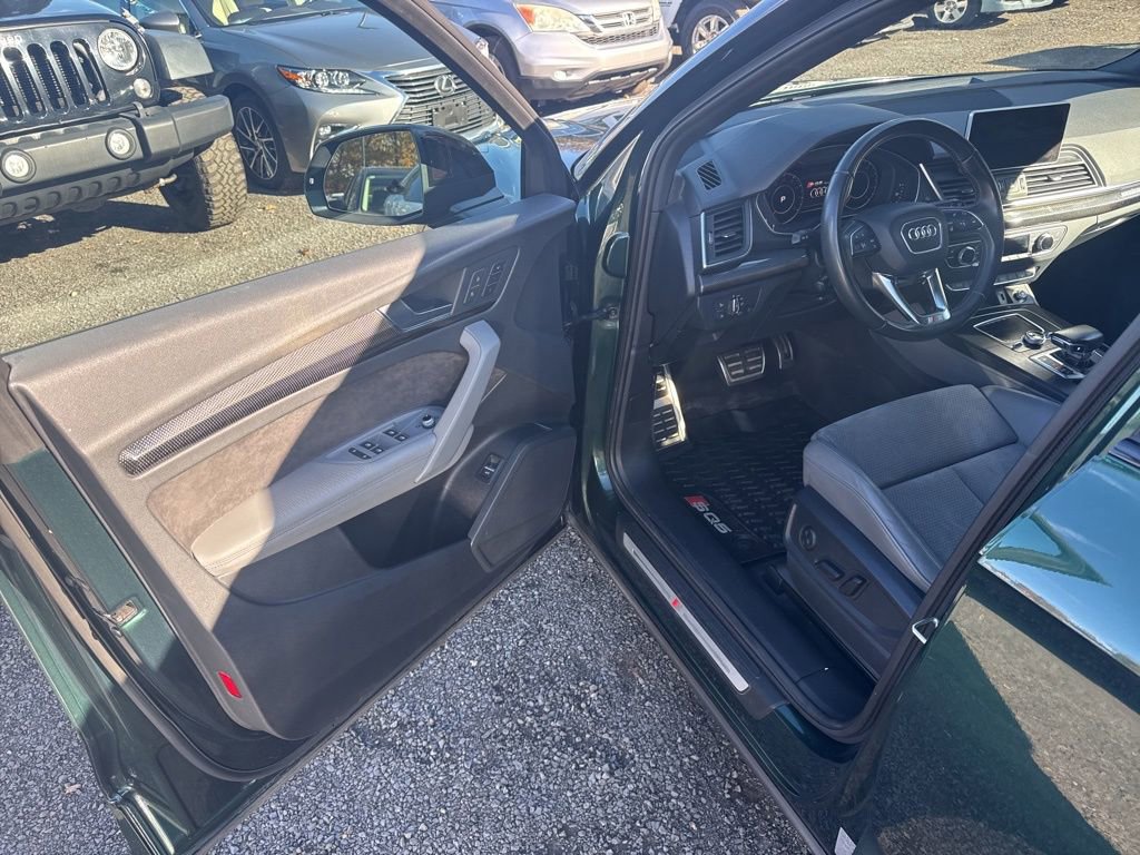Used 2019 Audi SQ5 Premium Plus w/ Premium Plus Package image 23