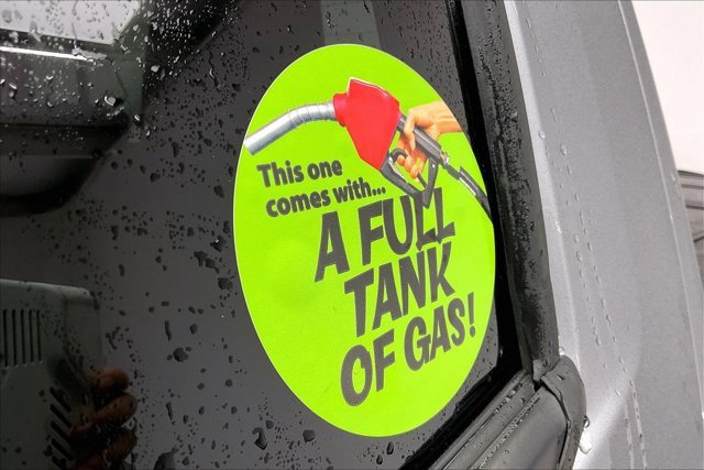 Used 2024 Chevrolet Colorado W/T w/ WT Convenience Package II image 34