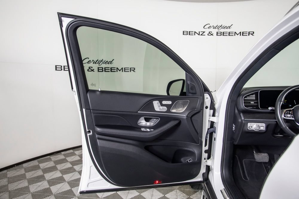 Used 2022 Mercedes-Benz GLS 450 4MATIC image 21