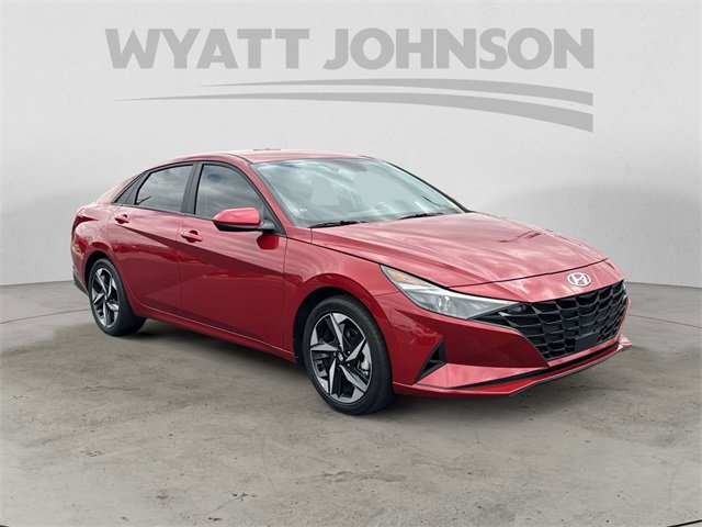 Used 2023 Hyundai Elantra SEL w/ Convenience Package image 7