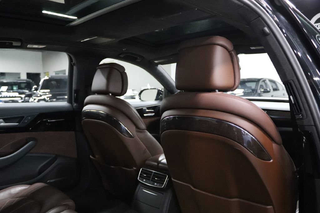 Used 2016 Audi A8 L 4.0T image 21