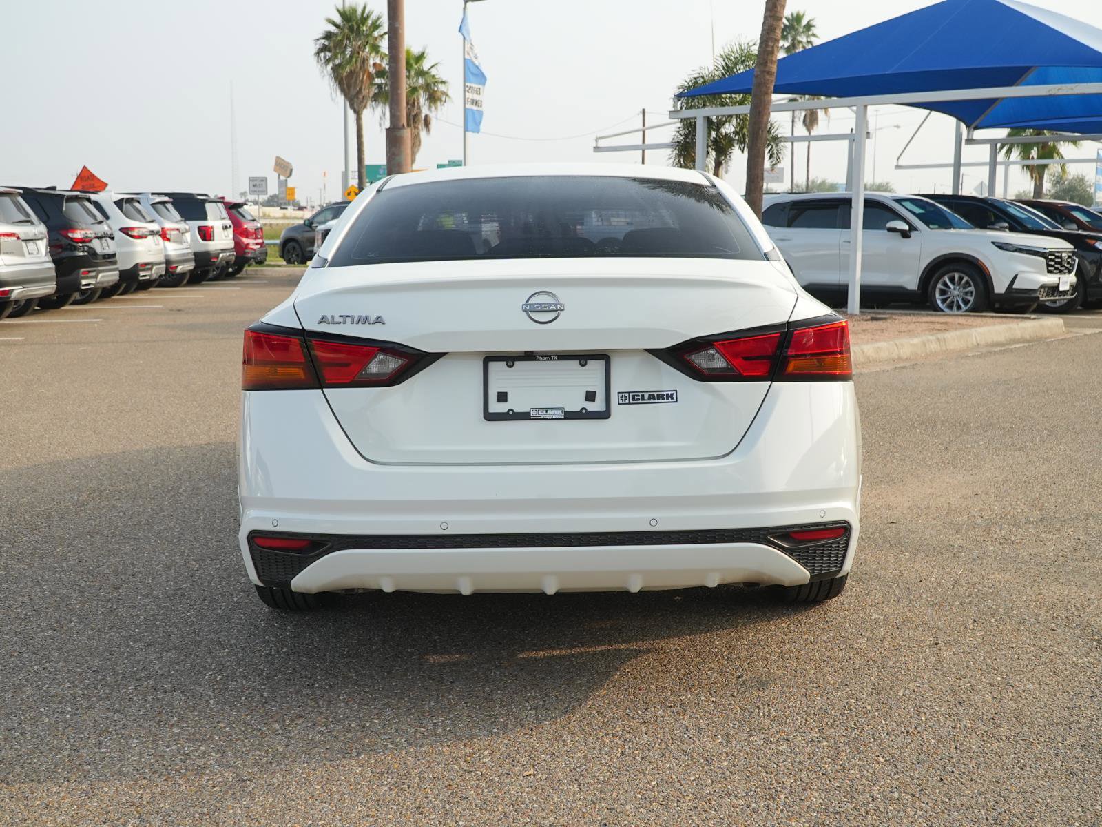 Used 2023 Nissan Altima 2.5 S image 6