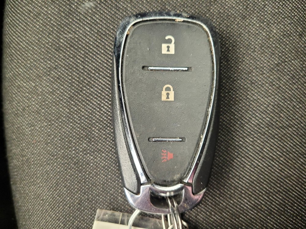 Used 2018 Chevrolet Equinox LT image 32