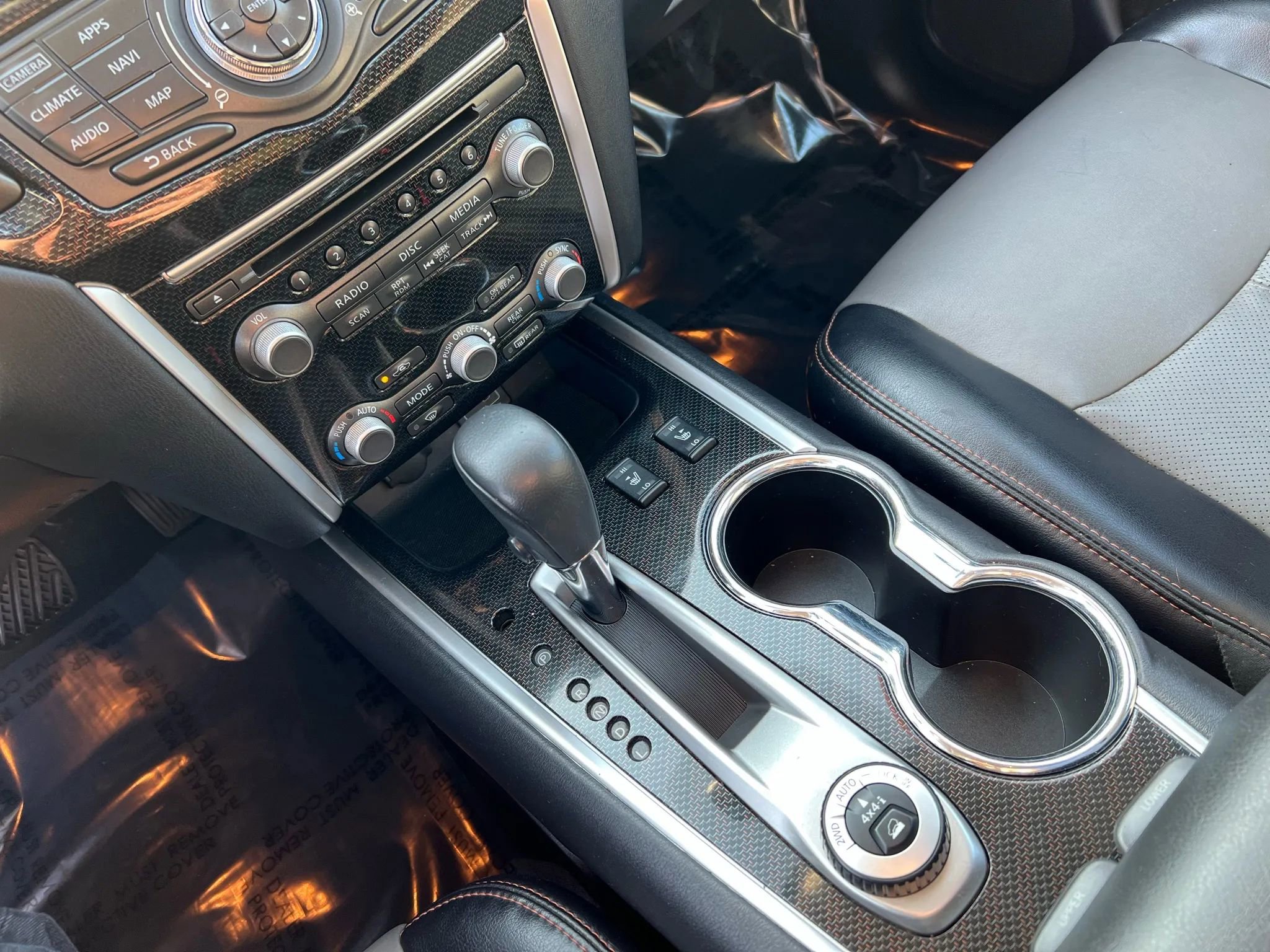 Used 2020 Nissan Pathfinder SL image 14