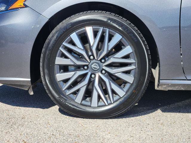 Certified 2024 Nissan Altima 2.5 SV image 7