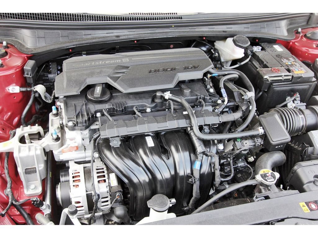 Used 2024 Hyundai Elantra SEL FWD image 35