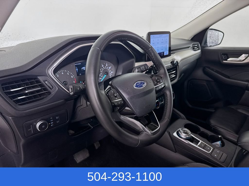 Used 2022 Ford Escape SEL FWD image 11