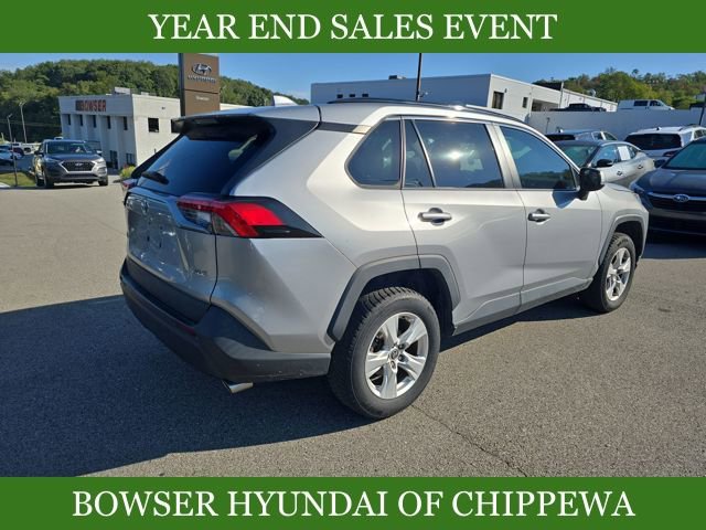 Used 2021 Toyota RAV4 XLE image 5