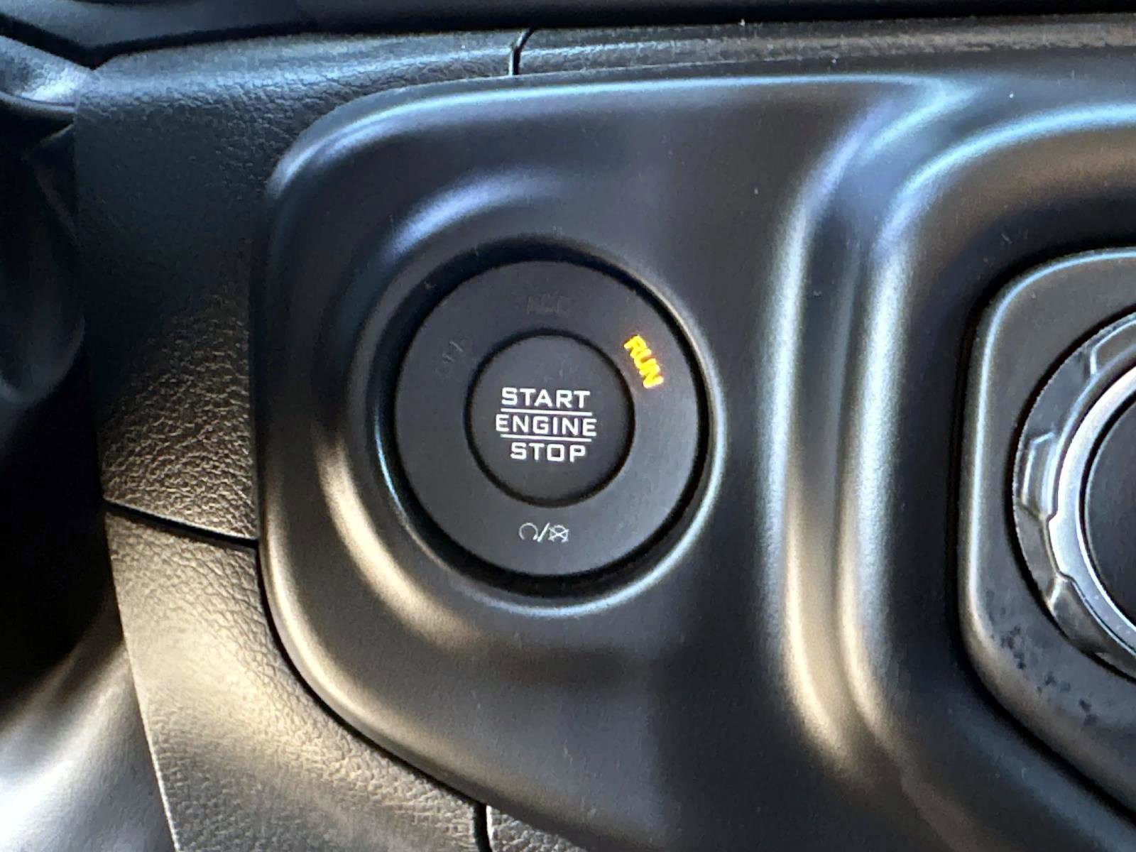 Certified 2023 Jeep Wrangler Sport S image 27