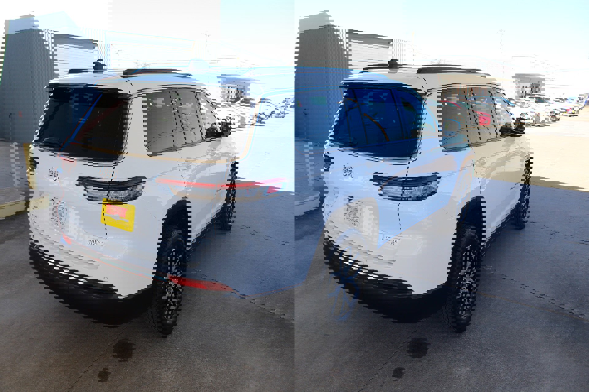 Used 2024 Jeep Grand Cherokee L Limited w/ Luxury Tech Group II image 59