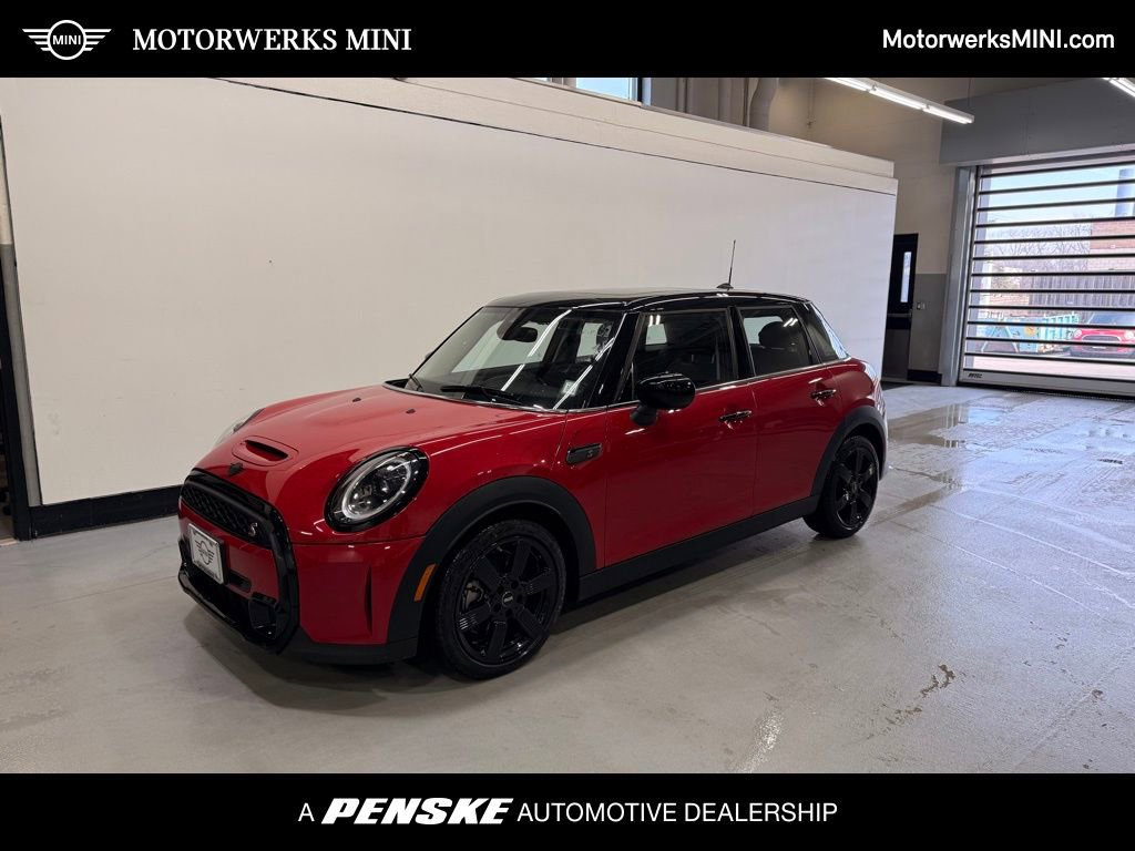 Certified 2023 MINI Cooper S image 1