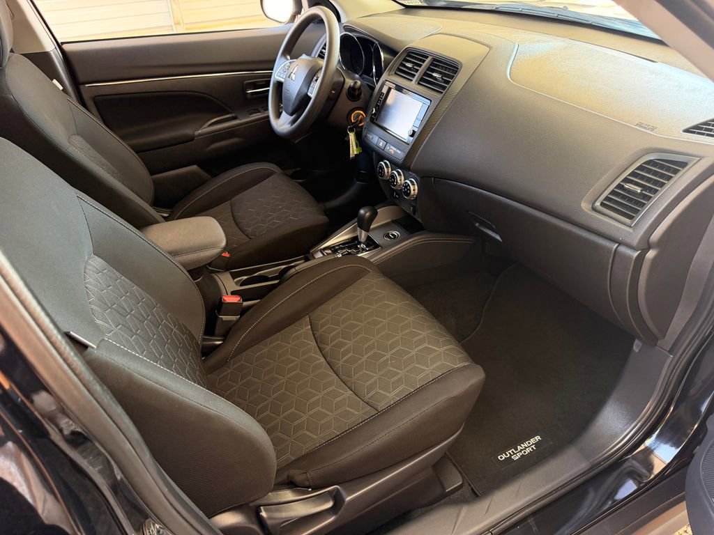 Used 2025 Mitsubishi Outlander Sport ES AWD/4WD image 25