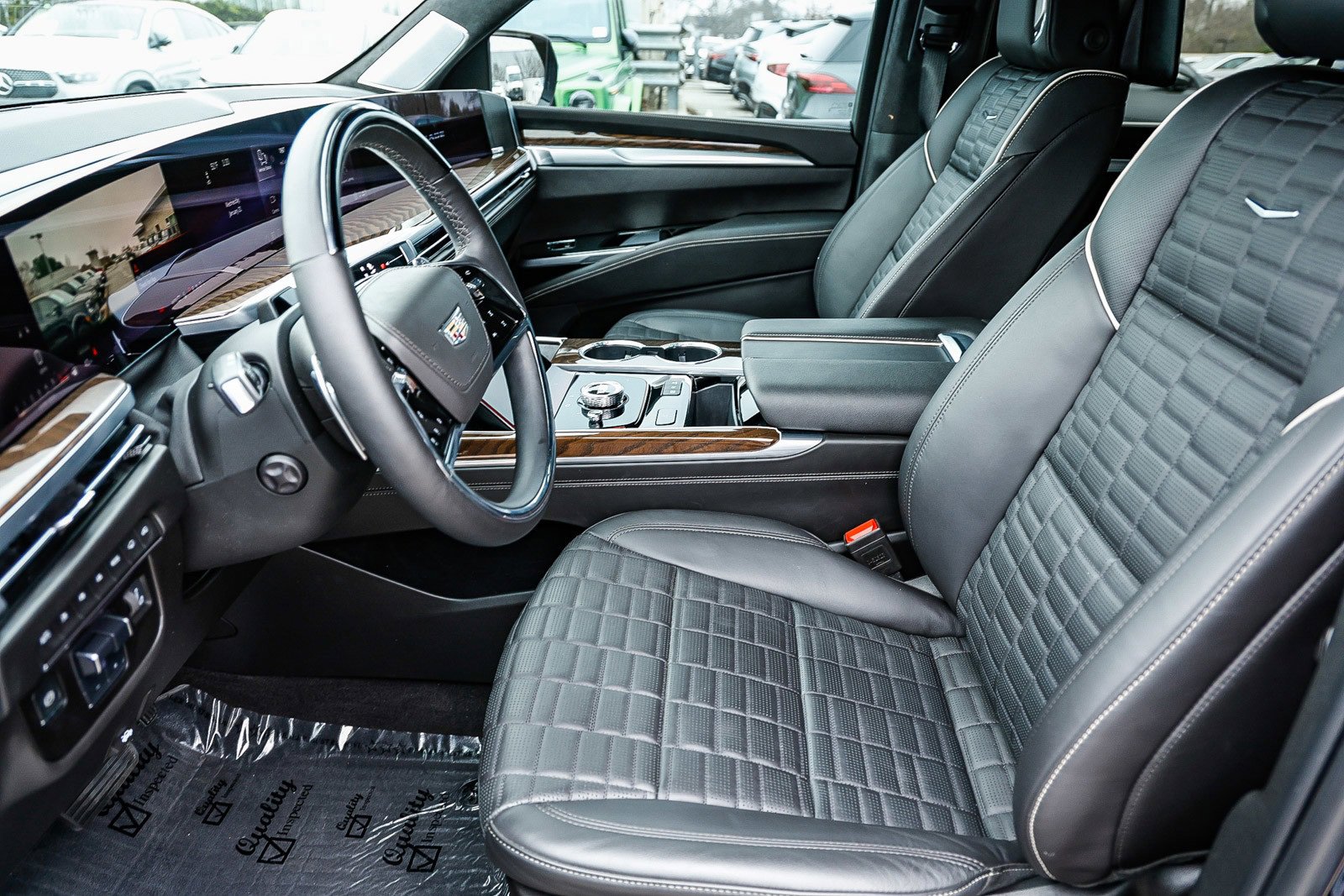 Used 2025 Cadillac Escalade ESV Sport Platinum w/ LPO, Floor Liner Package image 20