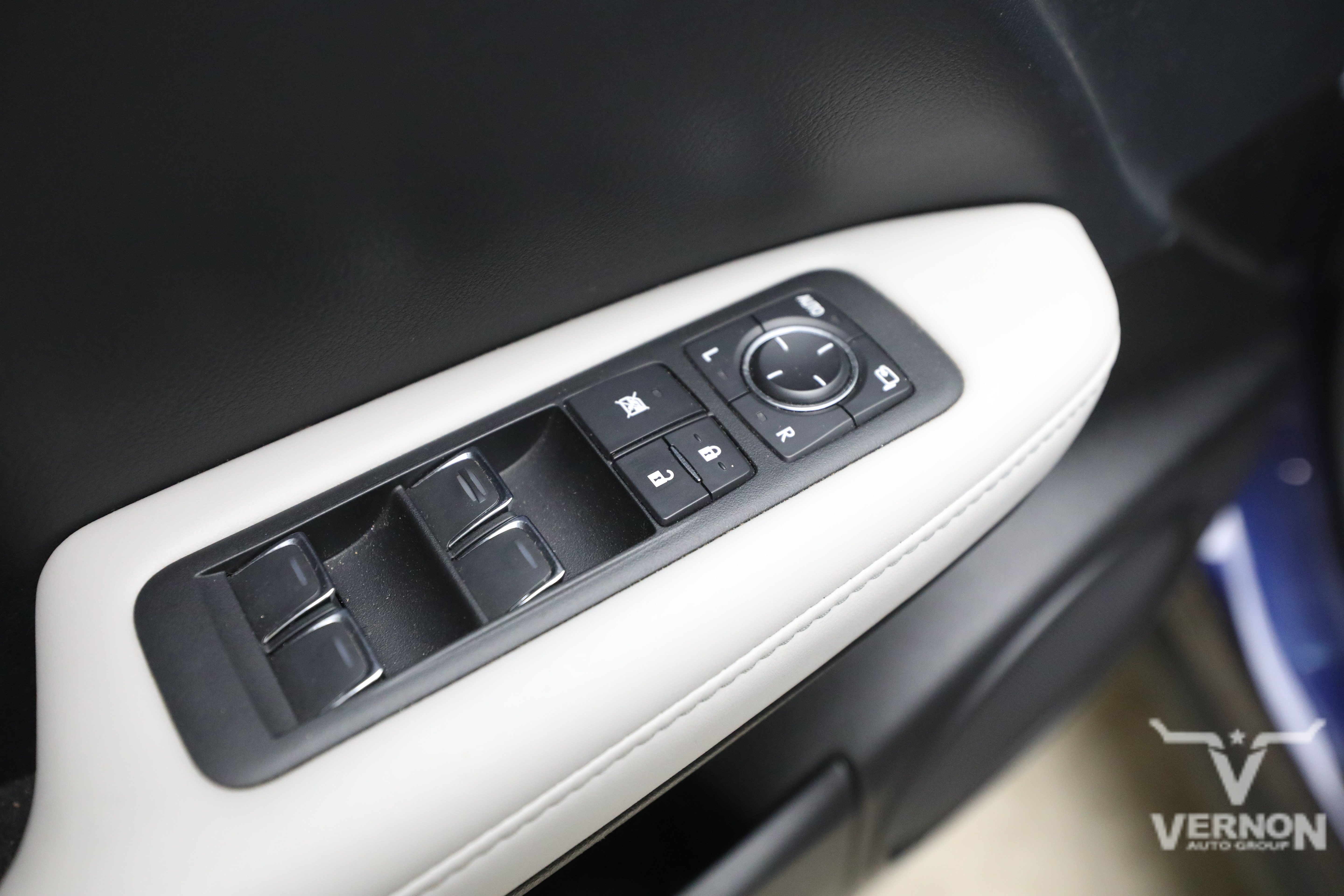 Used 2018 Lexus RX 350 FWD w/ Premium Package image 20