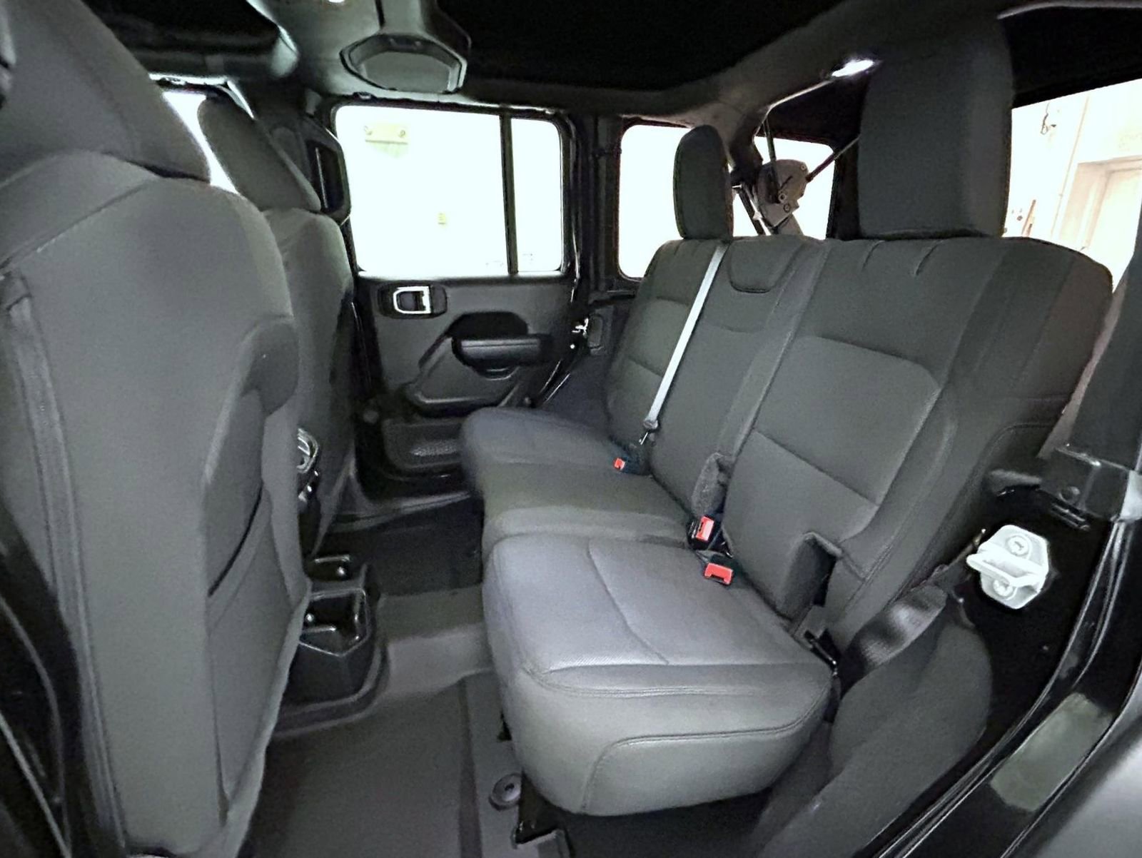 Certified 2023 Jeep Wrangler Unlimited Sport AWD/4WD image 19