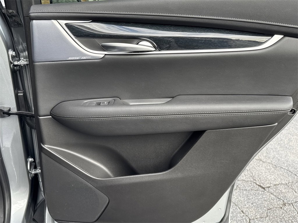 Certified 2025 Cadillac XT5 Premium Luxury image 16