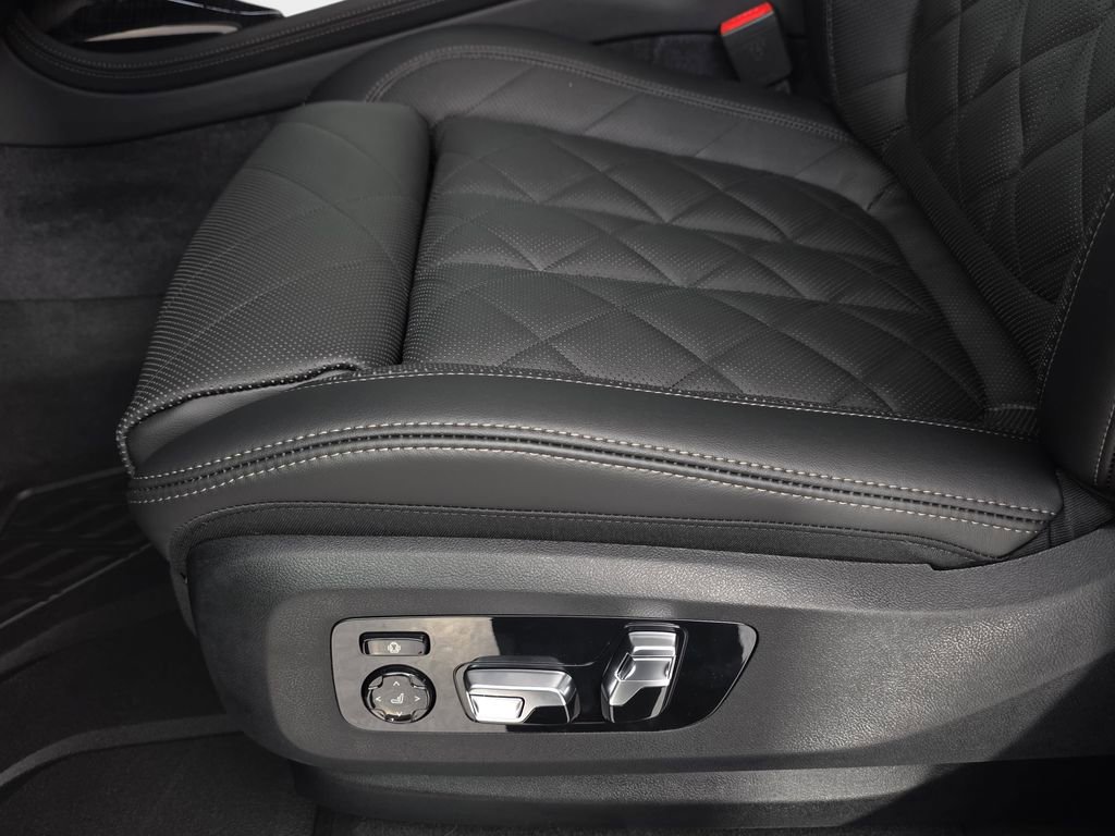 New 2026 BMW X7 xDrive40i image 29