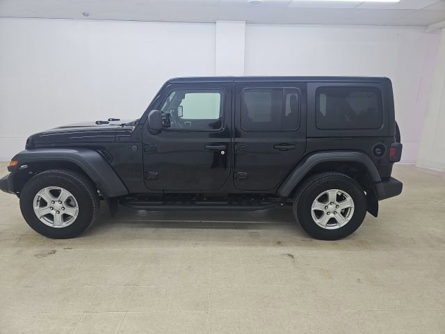 Used 2022 Jeep Wrangler Unlimited Sport image 7
