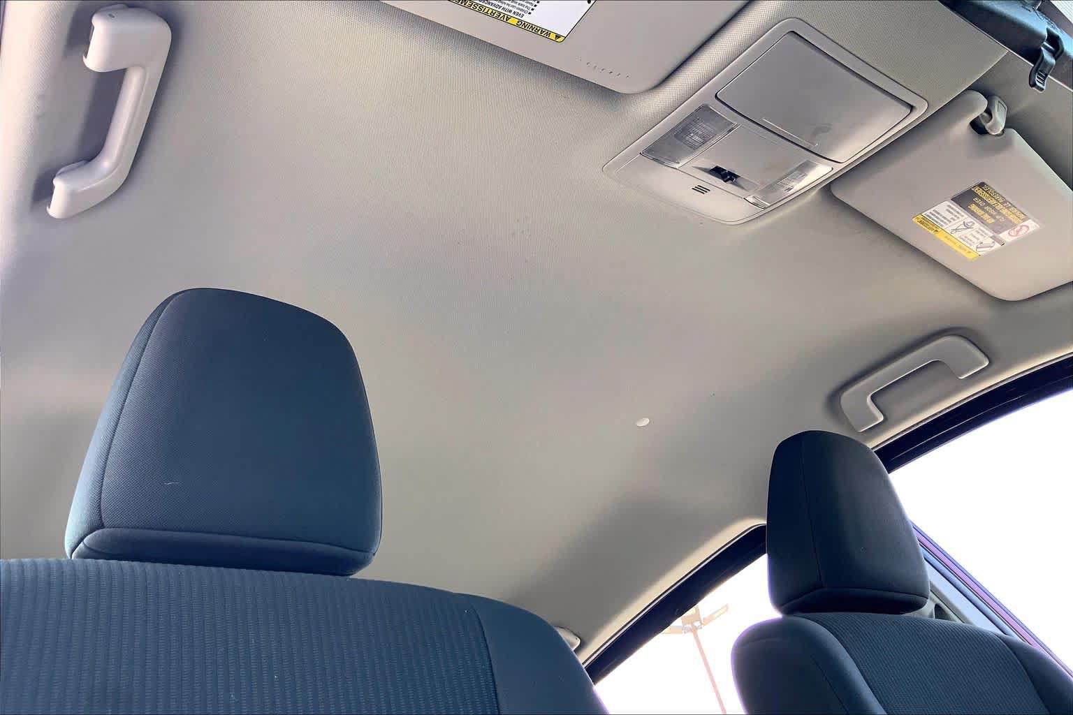 Used 2018 Toyota RAV4 LE w/ All Weather Liner Package AWD/4WD image 14