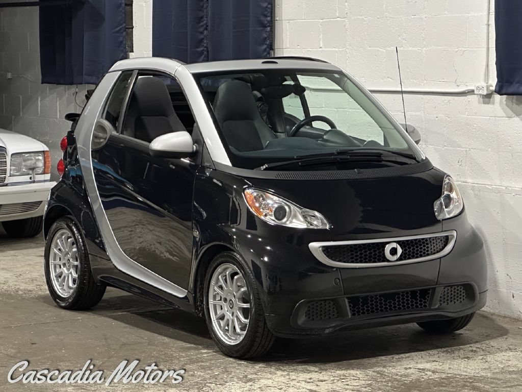 Used 2013 smart fortwo passion