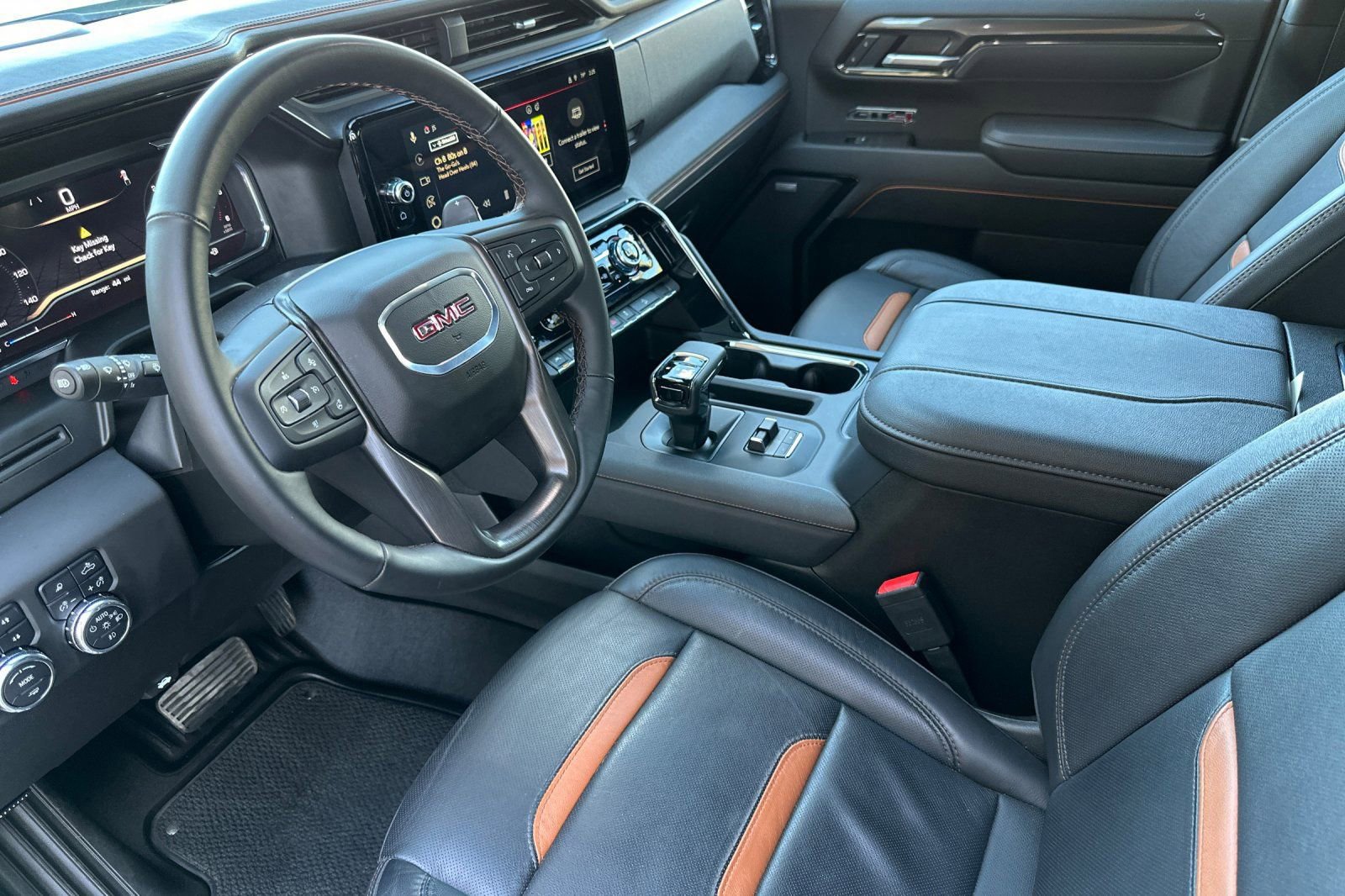 Certified 2025 GMC Sierra 1500 AT4 image 10