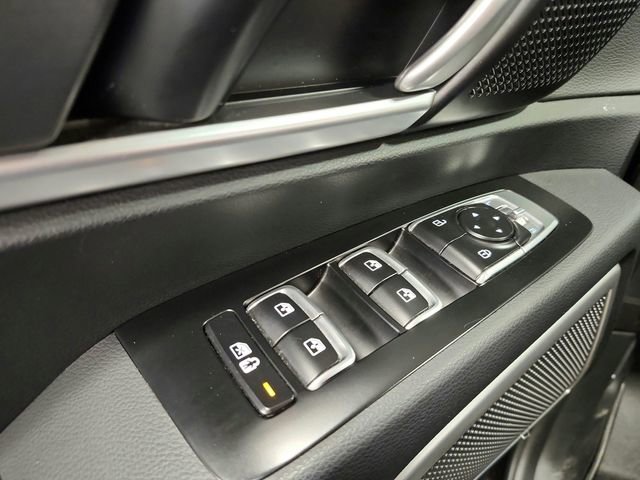 Certified 2022 Kia Telluride S image 18