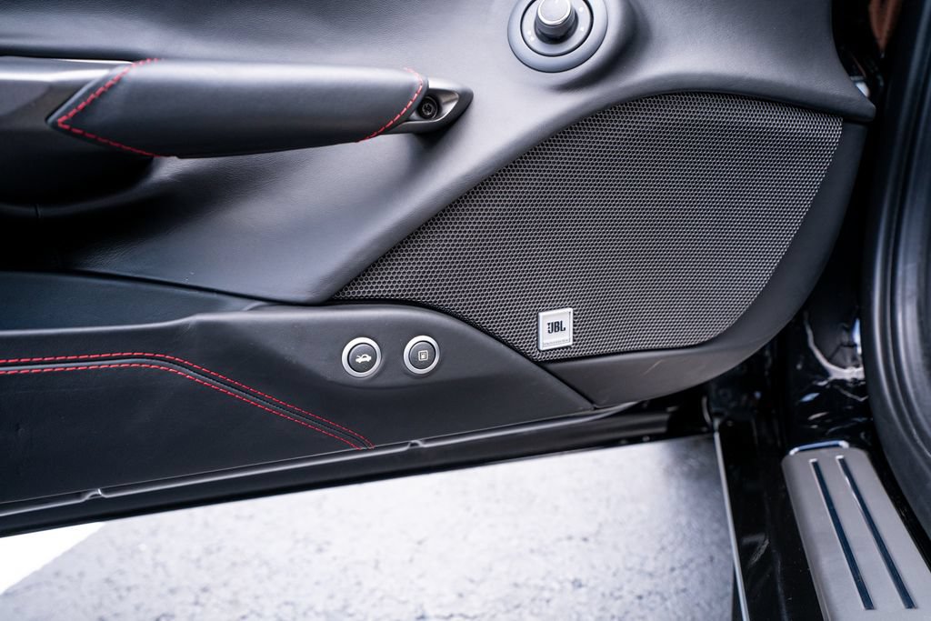 Used 2016 Ferrari 488 GTB RWD image 31