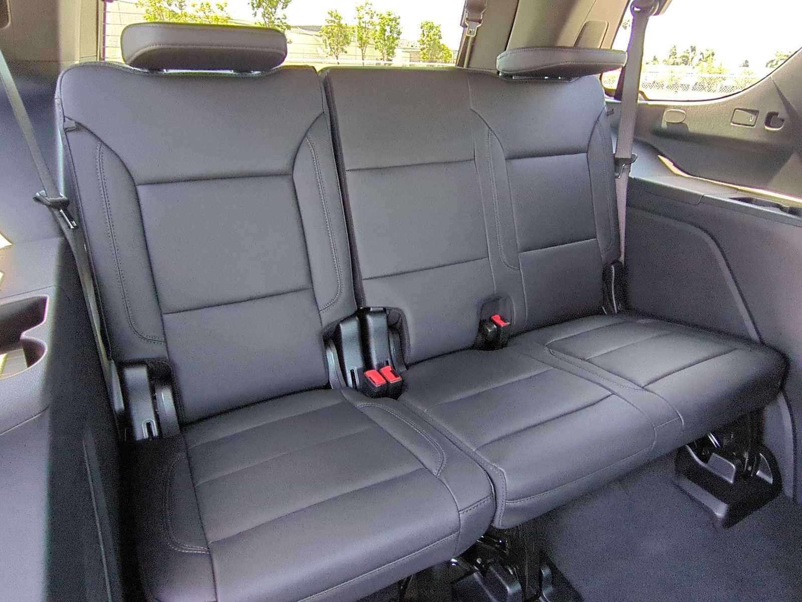 New 2026 Chevrolet Tahoe LT w/ Comfort Package AWD/4WD image 26