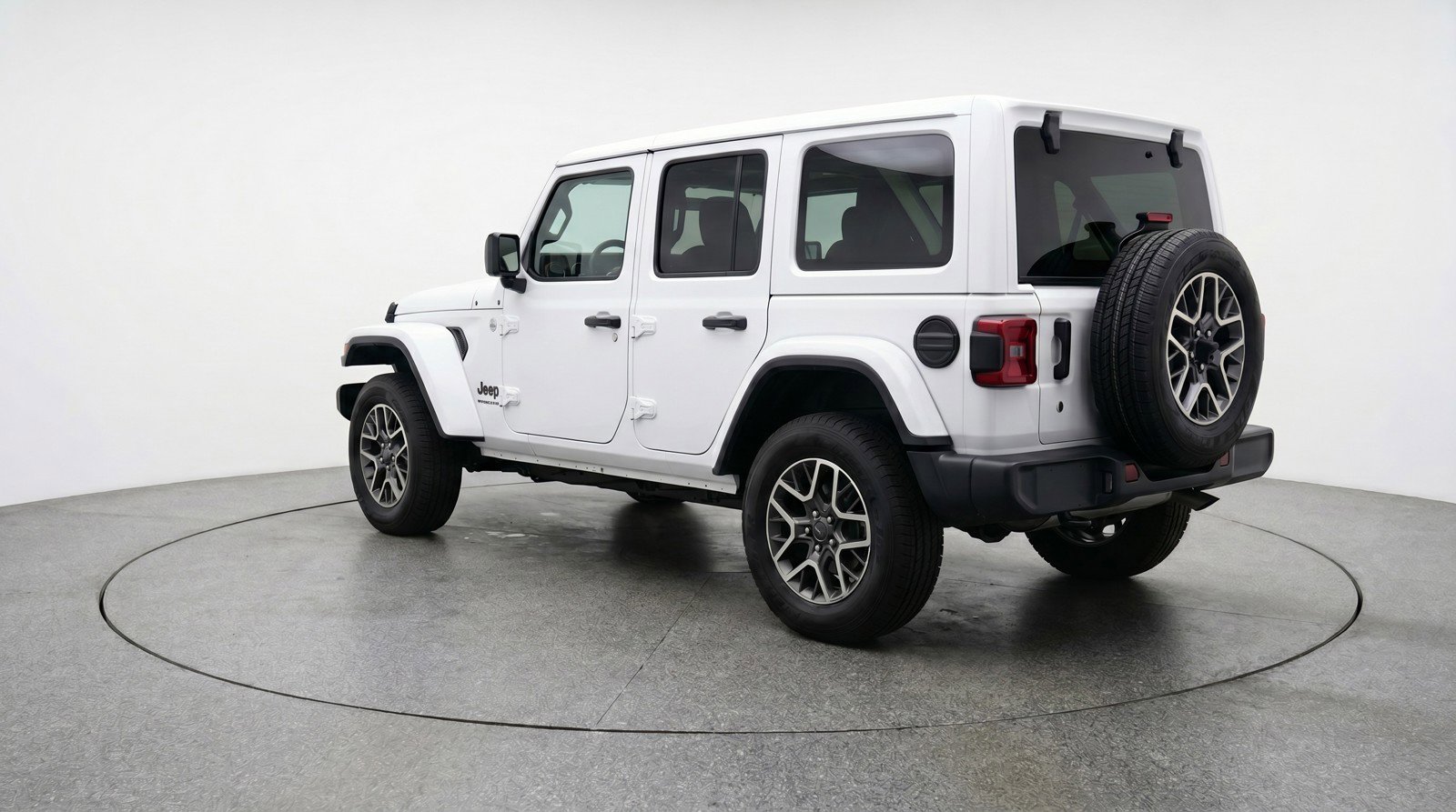 Used 2025 Jeep Wrangler Sahara image 6