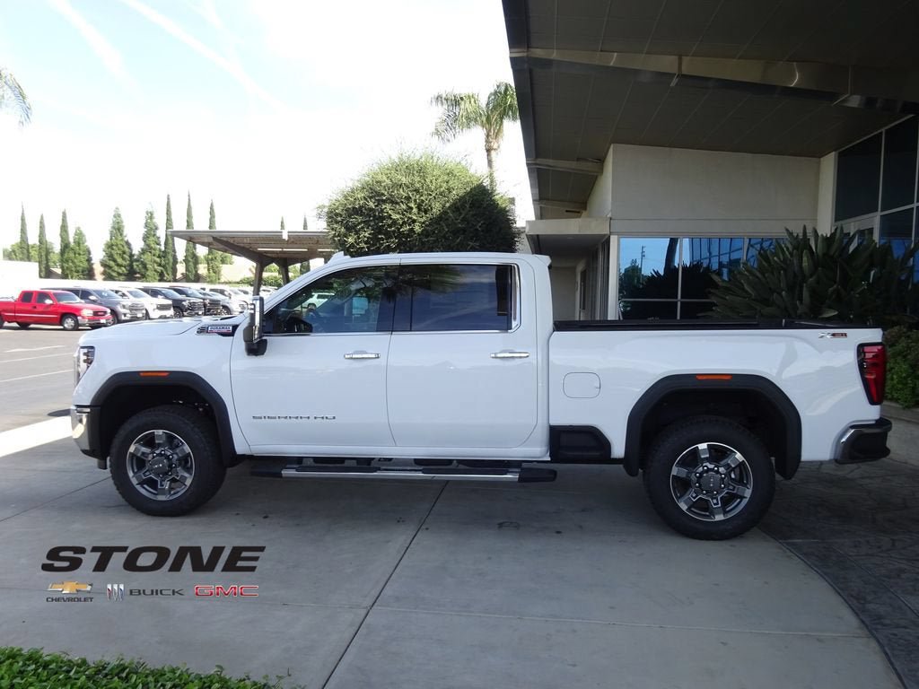 New 2026 GMC Sierra 2500 SLT w/ SLT Premium Package AWD/4WD image 4