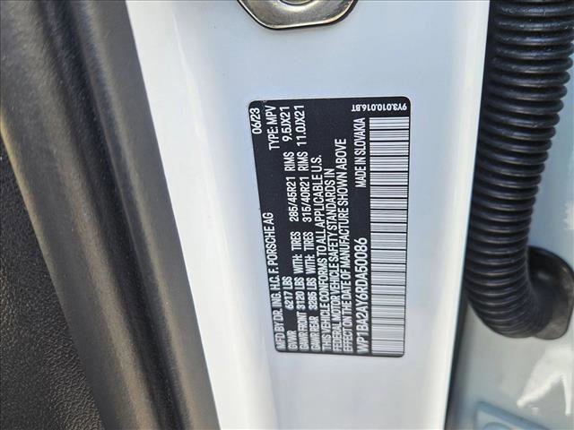 Used 2024 Porsche Cayenne Coupe image 25