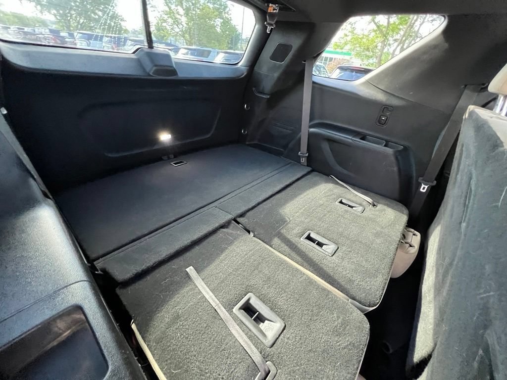 Used 2022 Chevrolet Traverse LS AWD/4WD image 27