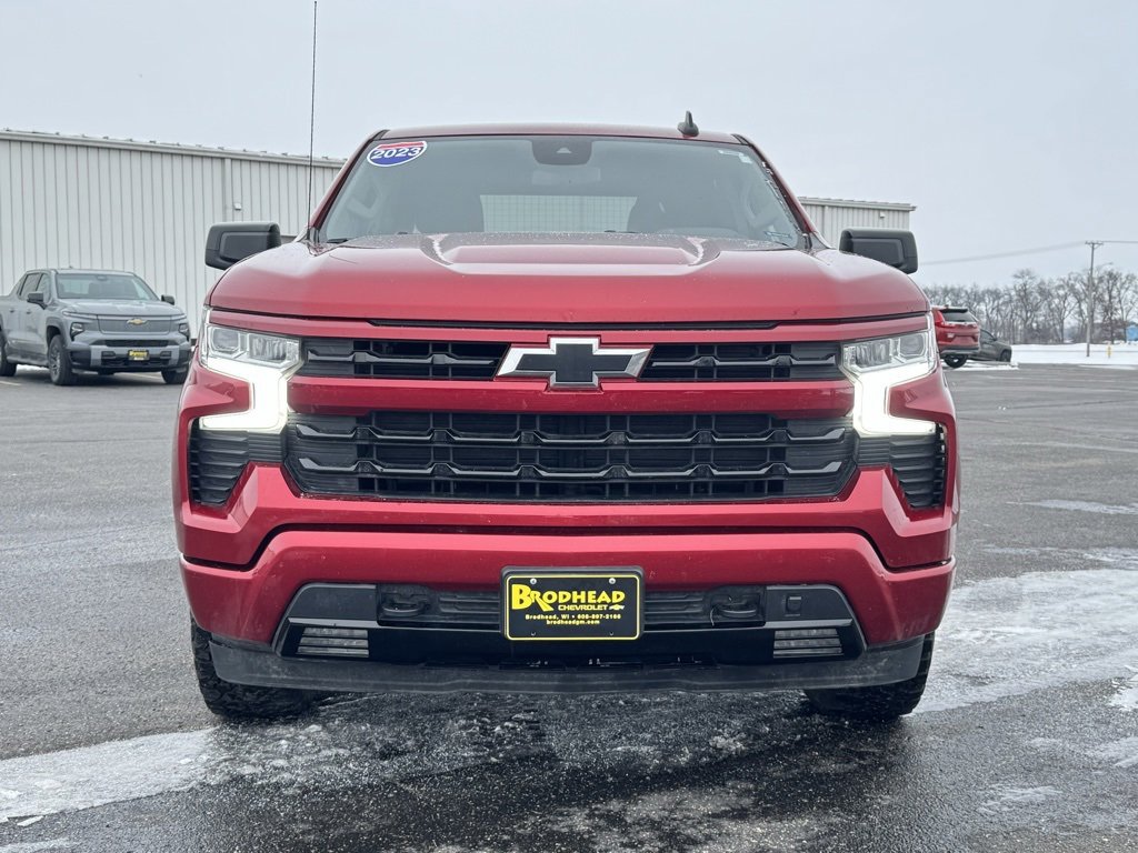 Used 2023 Chevrolet Silverado 1500 RST w/ Z71 Off-Road Package image 2
