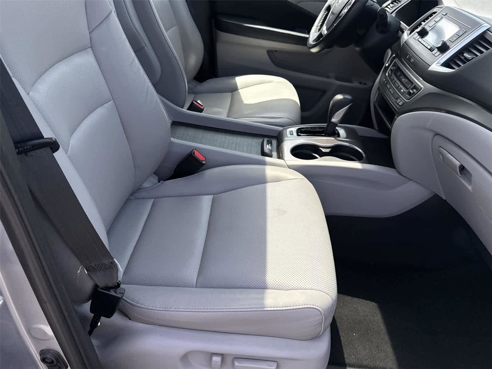 Used 2019 Honda Ridgeline RTL image 17