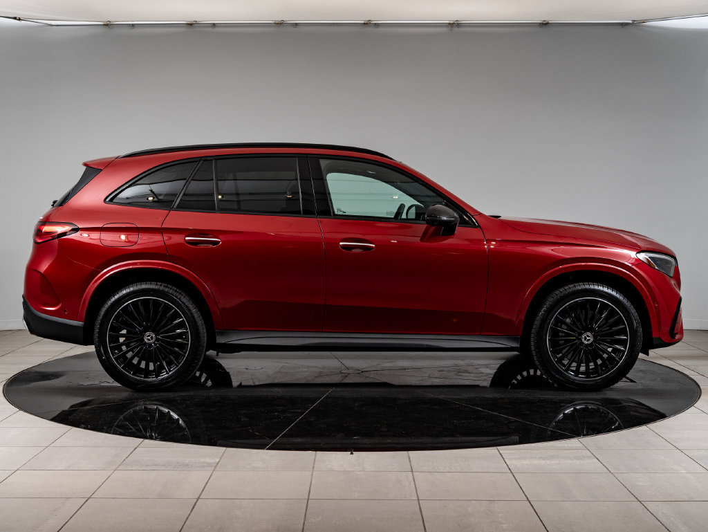 Certified 2024 Mercedes-Benz GLC 300 4MATIC image 11