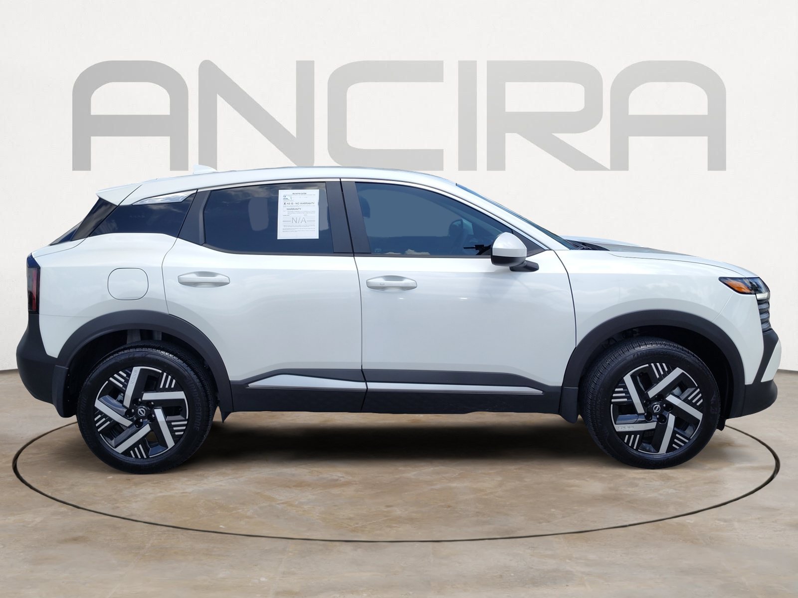 Used 2025 Nissan Kicks SV FWD image 12