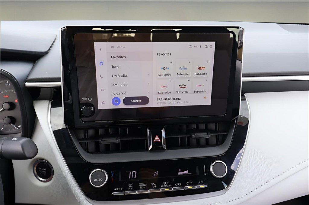 Certified 2023 Toyota Corolla SE image 22