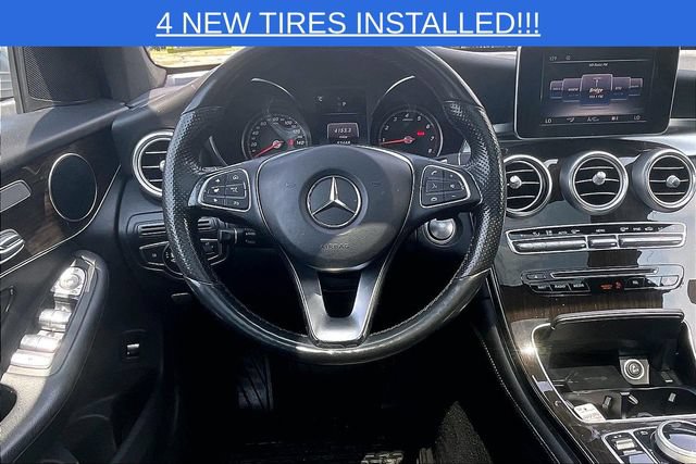 Used 2017 Mercedes-Benz GLC 300 4MATIC image 5