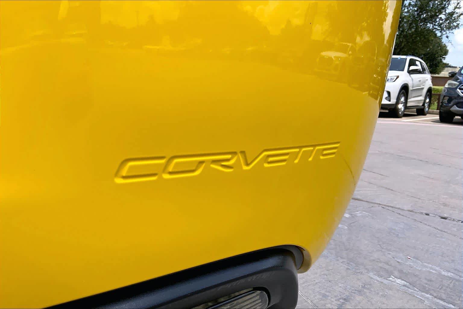 Used 2006 Chevrolet Corvette Coupe RWD image 7