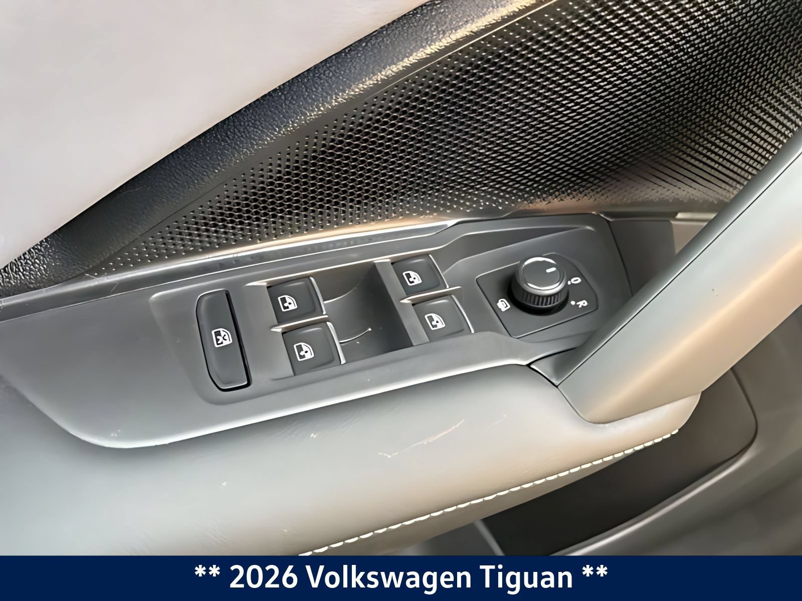 New 2026 Volkswagen Tiguan SE R-Line AWD/4WD image 27