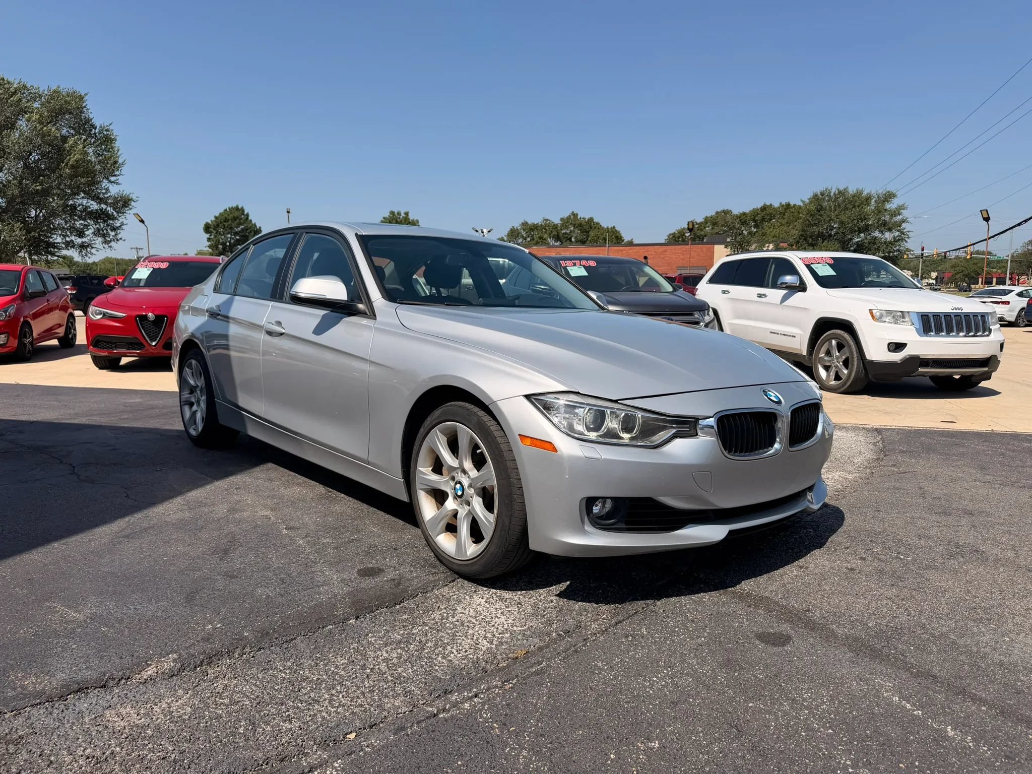 Used 2013 BMW 335i xDrive Sedan AWD/4WD image 7