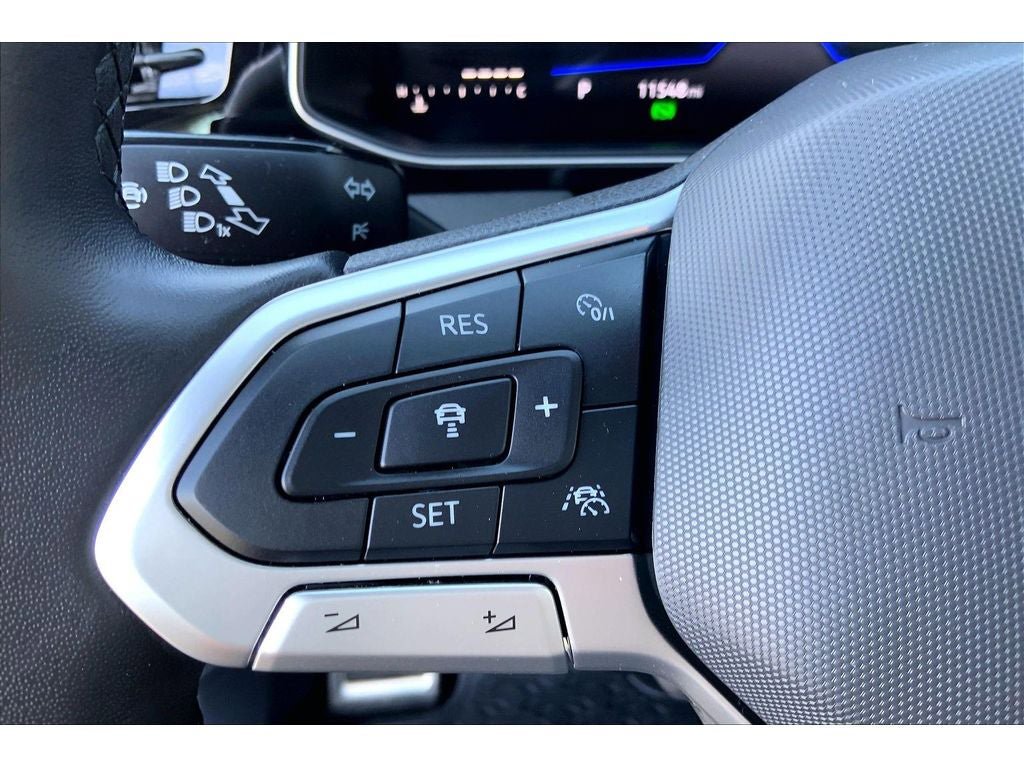 Used 2025 Volkswagen Jetta Sport FWD image 20