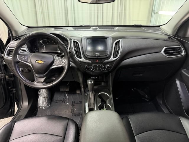 Used 2020 Chevrolet Equinox LT w/ Driver Convenience Package AWD/4WD image 12