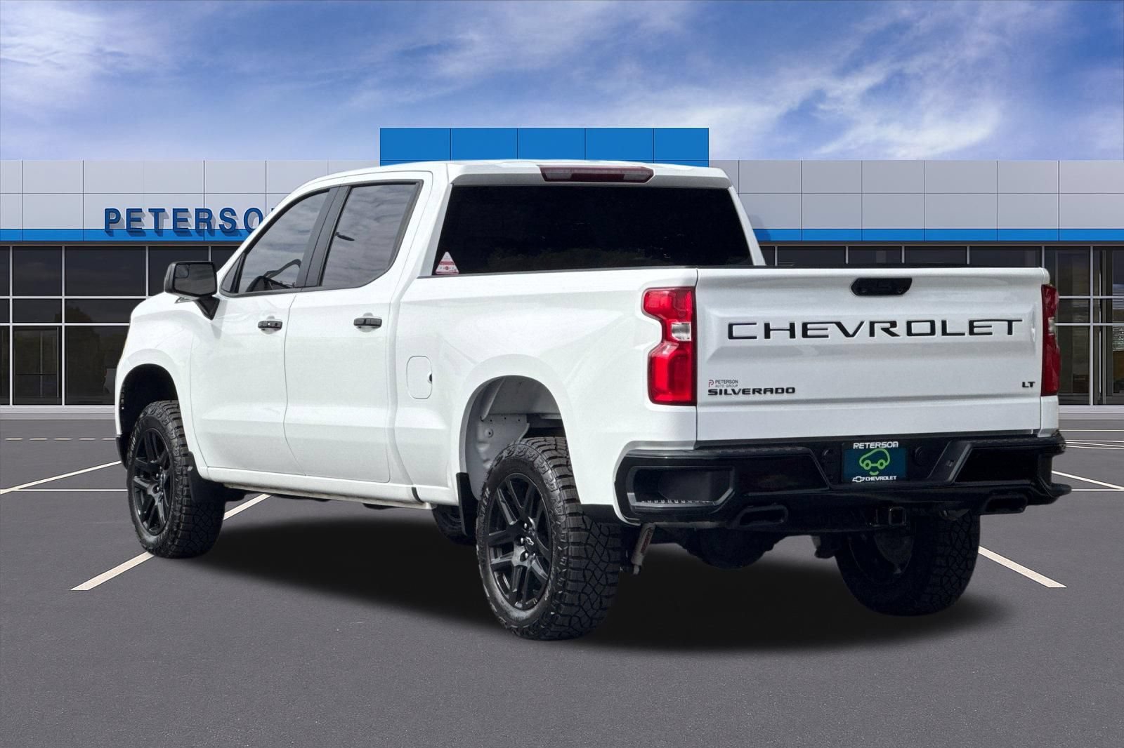 Certified 2023 Chevrolet Silverado 1500 LT Trail Boss w/ LPO, Dark Essentials Package AWD/4WD image 6